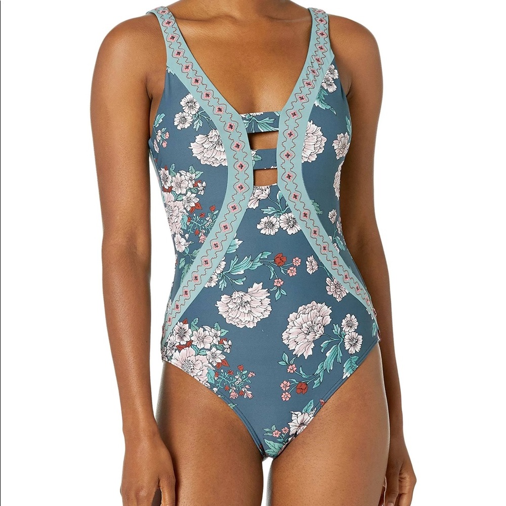 O’neill James one piece swimsuit